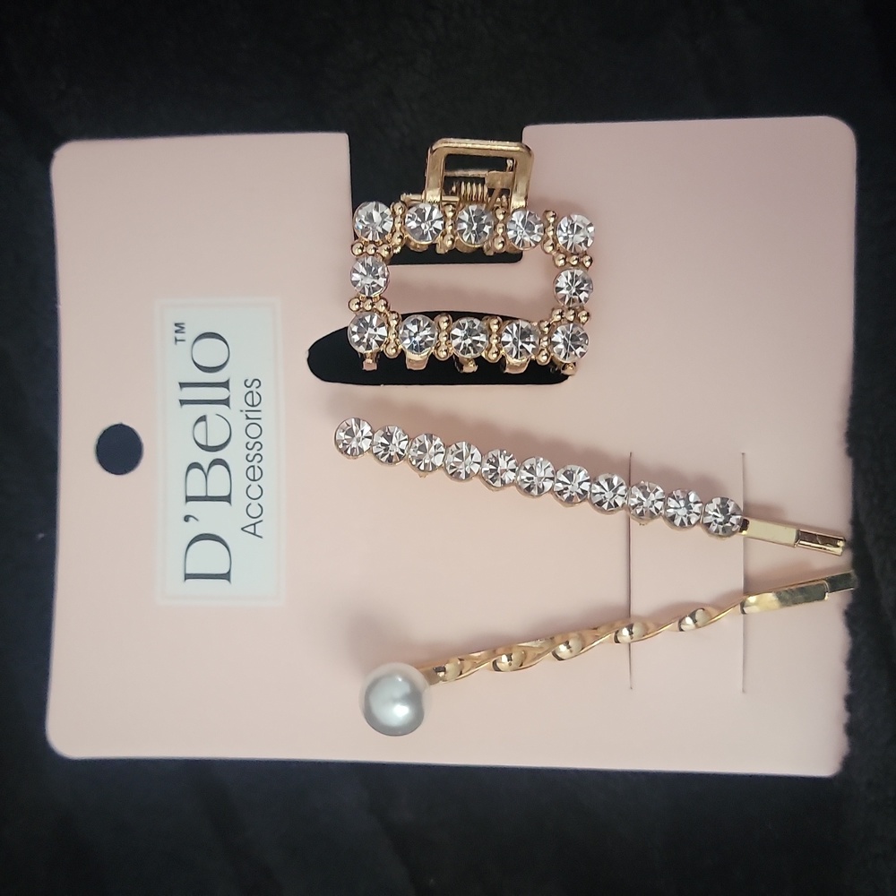 D'bello ❤️ set of hair clips